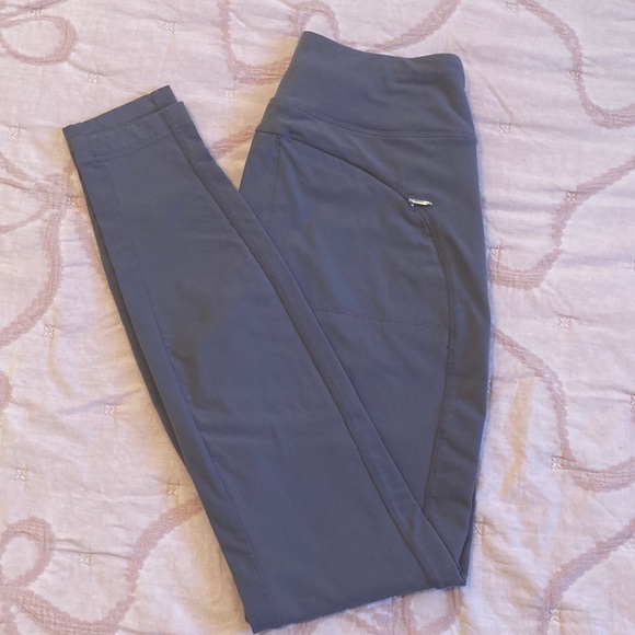 ATHLETA women’s skinny High rise pants size 4. Like new - Picture 5 of 9